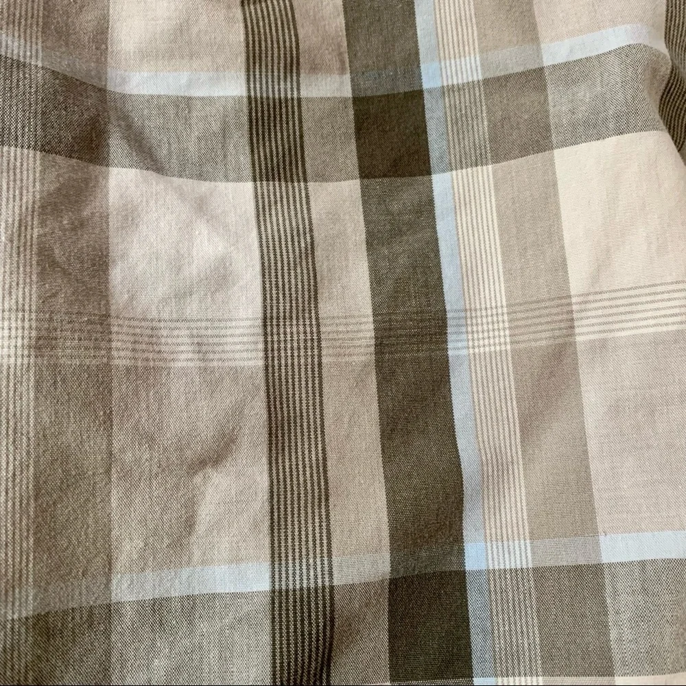 BILLABONG Gray, Light Blue and White Plaid Shorts